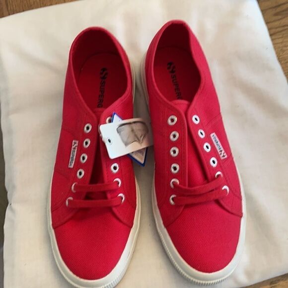 SUPERGA RED 2750 CLASSIC SNEAKERS.  NEW - Picture 8 of 9